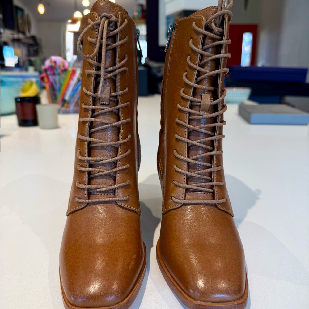 FRYE Melissa Button Back Zip Boots - Cognac Leather - Size US 7 EU 37